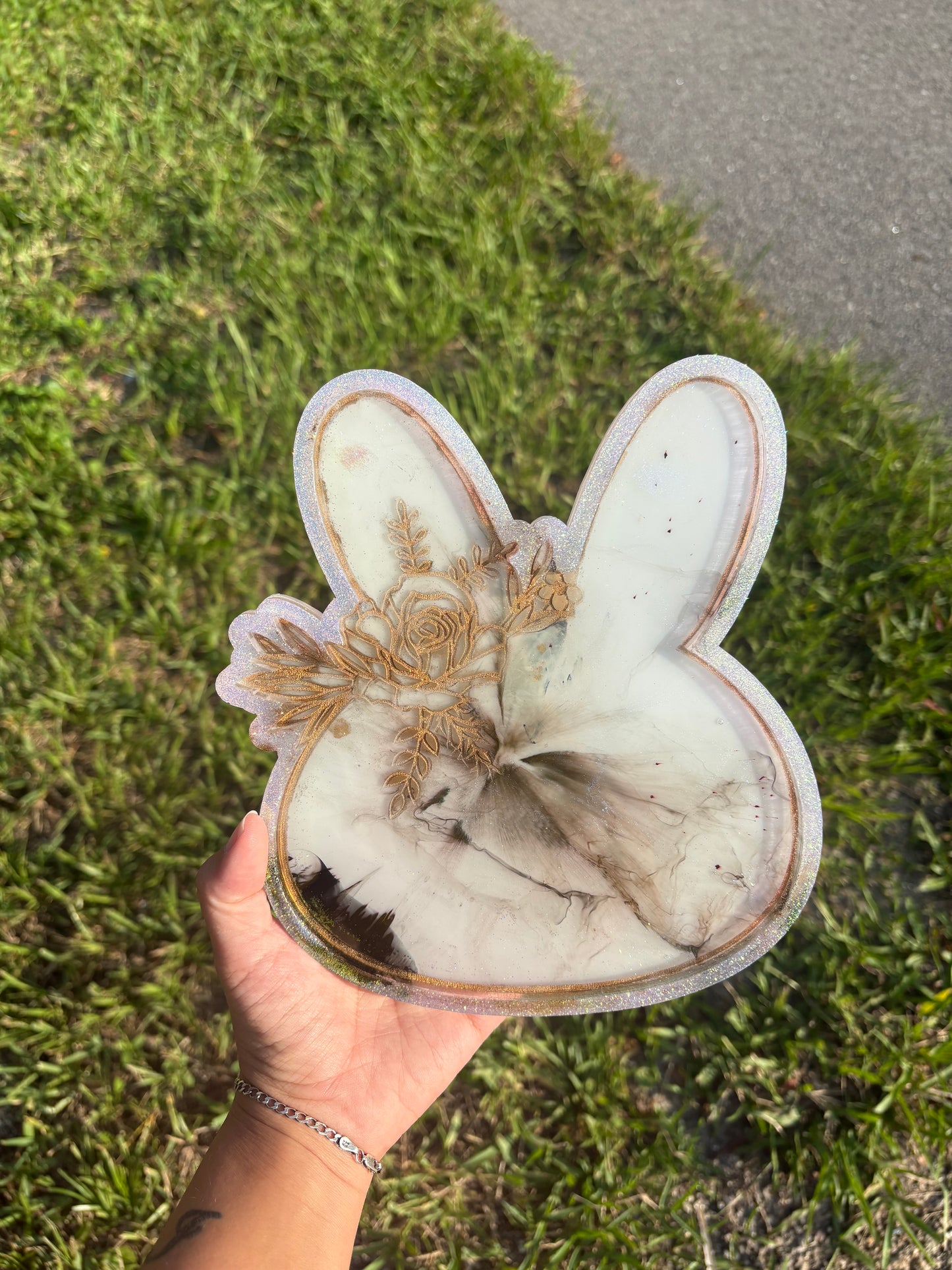 Custom Floral Bun Tray